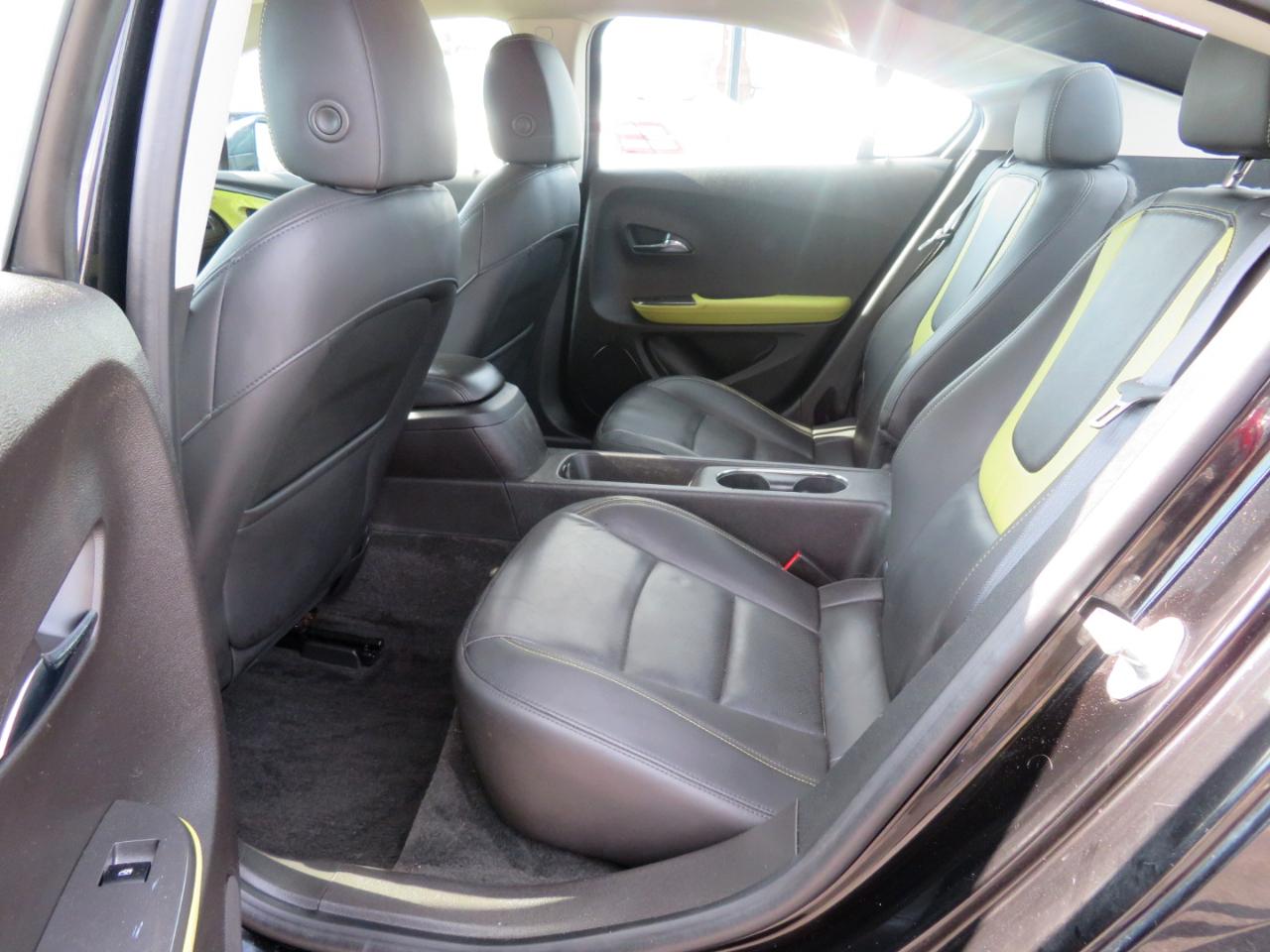 Chevrolet Volt photo 10