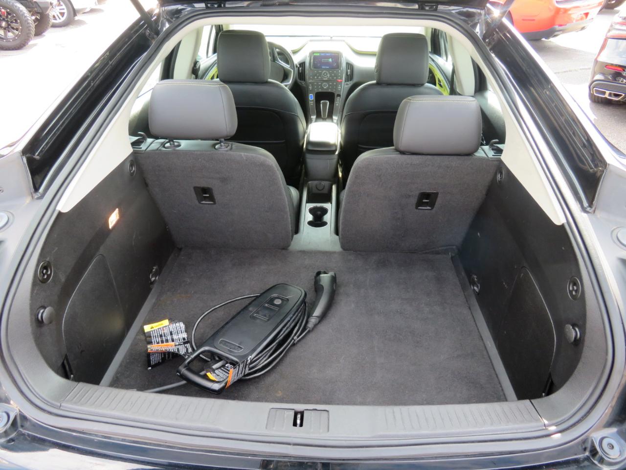 Chevrolet Volt photo 19