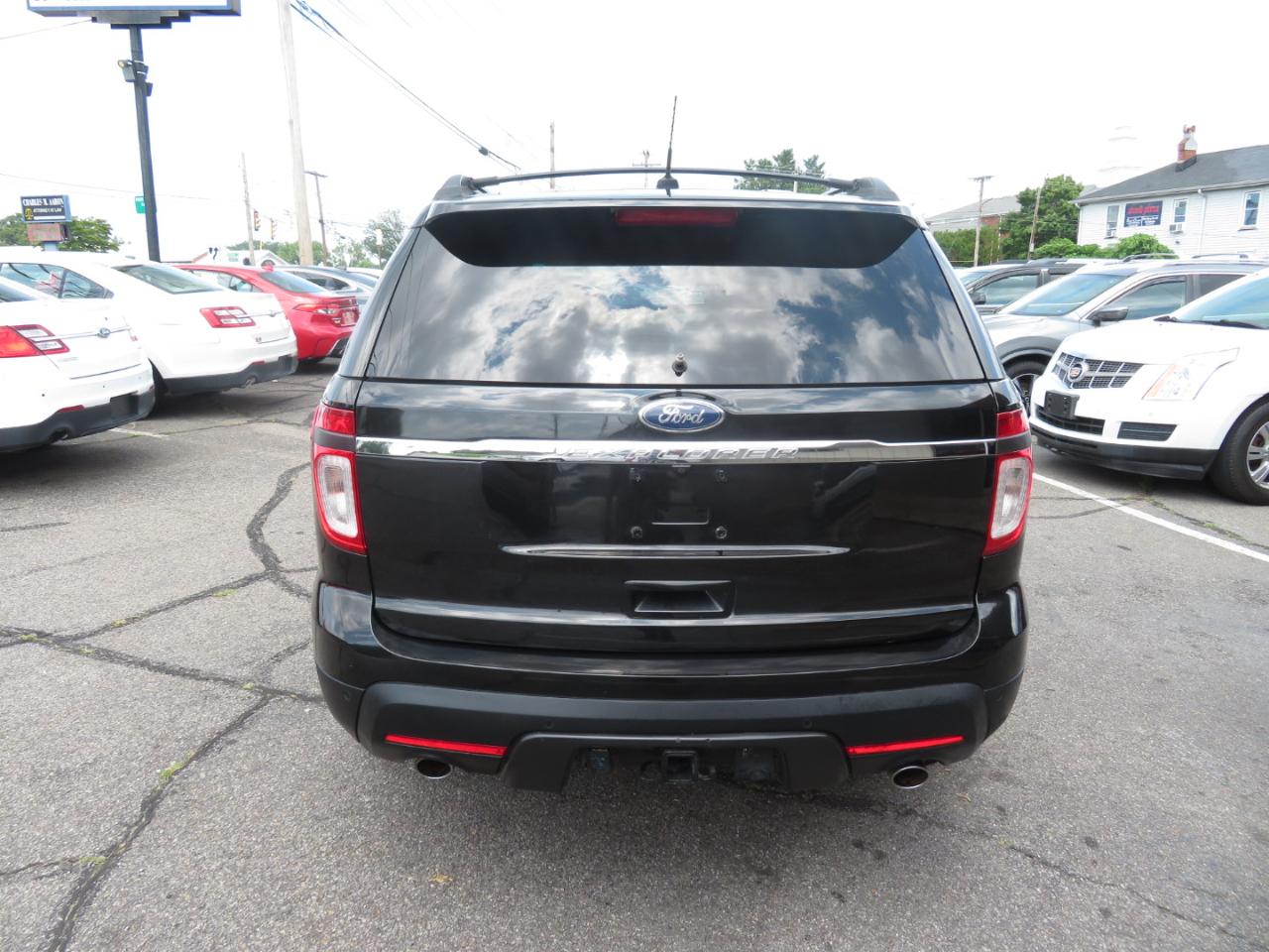 Ford Explorer Limited 4WD 2013