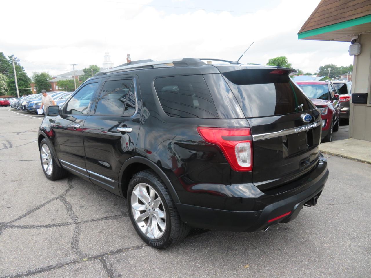Ford Explorer Limited 4WD 2013