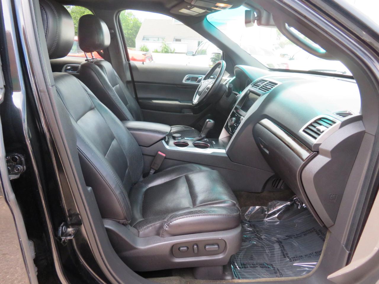Ford Explorer Limited 4WD 2013
