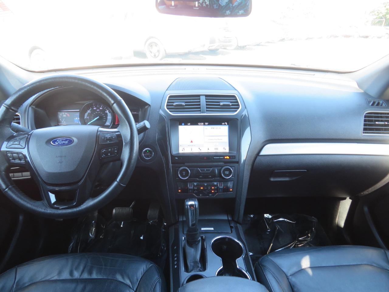 Ford Explorer XLT FWD 2017