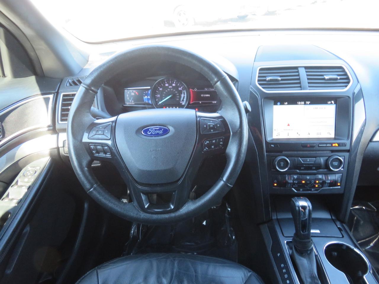 Ford Explorer XLT FWD 2017