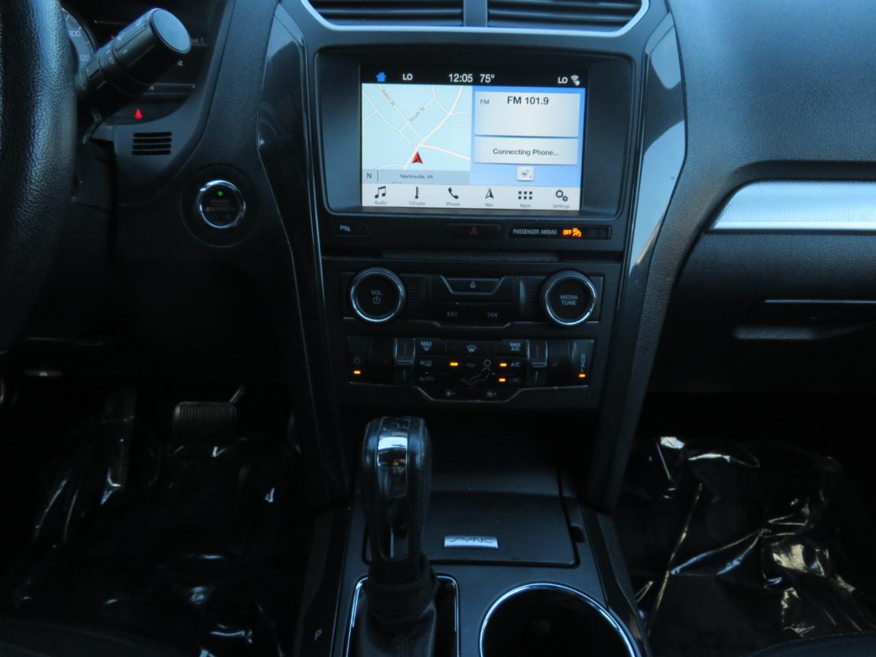 Ford Explorer XLT FWD 2017