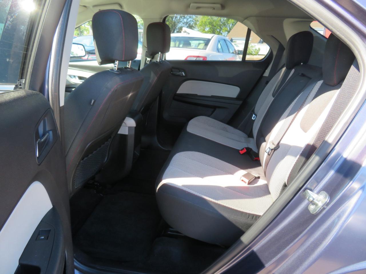 Chevrolet Equinox photo 11