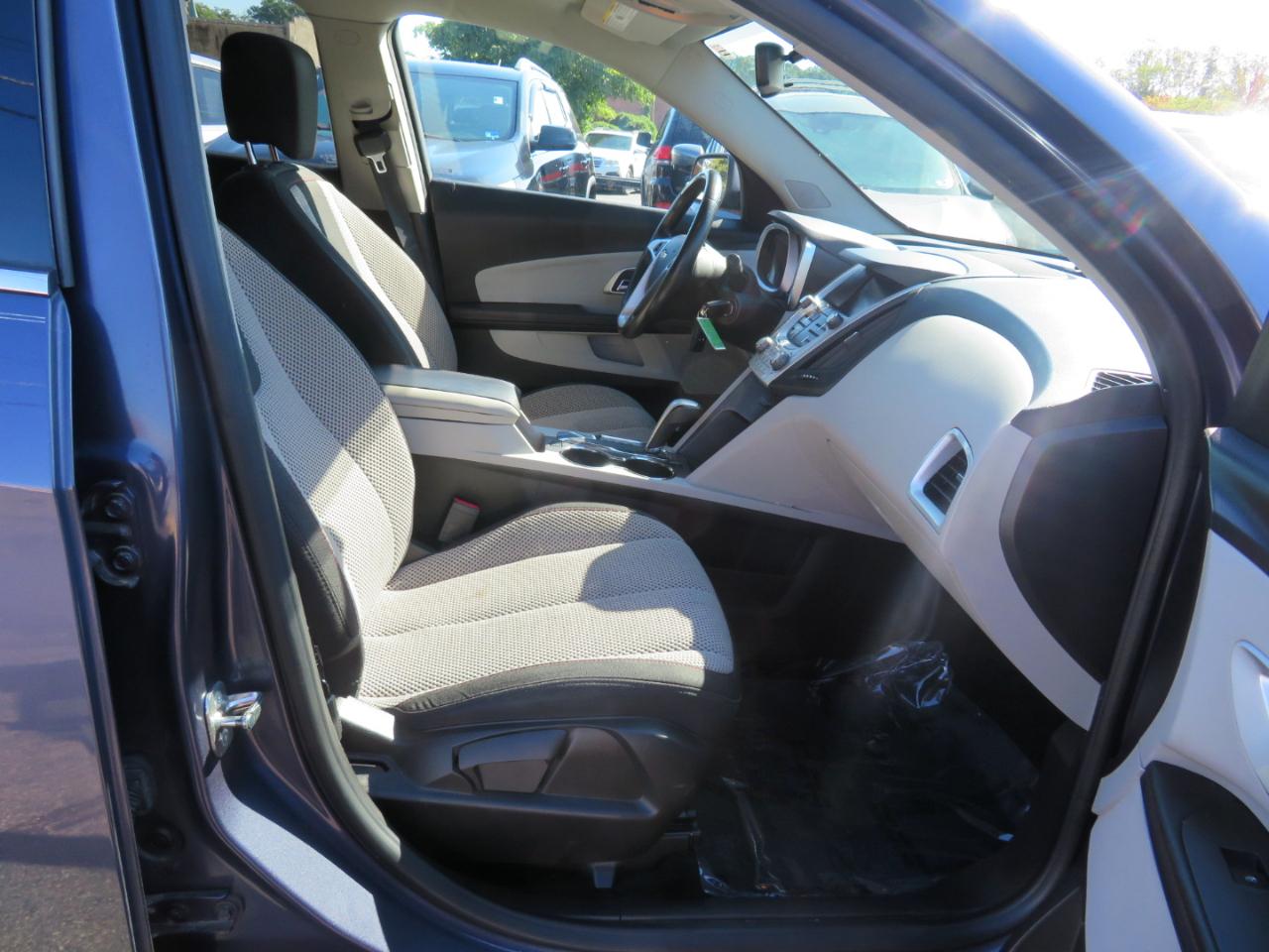 Chevrolet Equinox photo 12