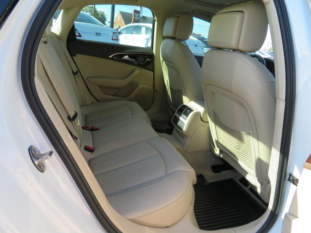 Audi A6 photo 12
