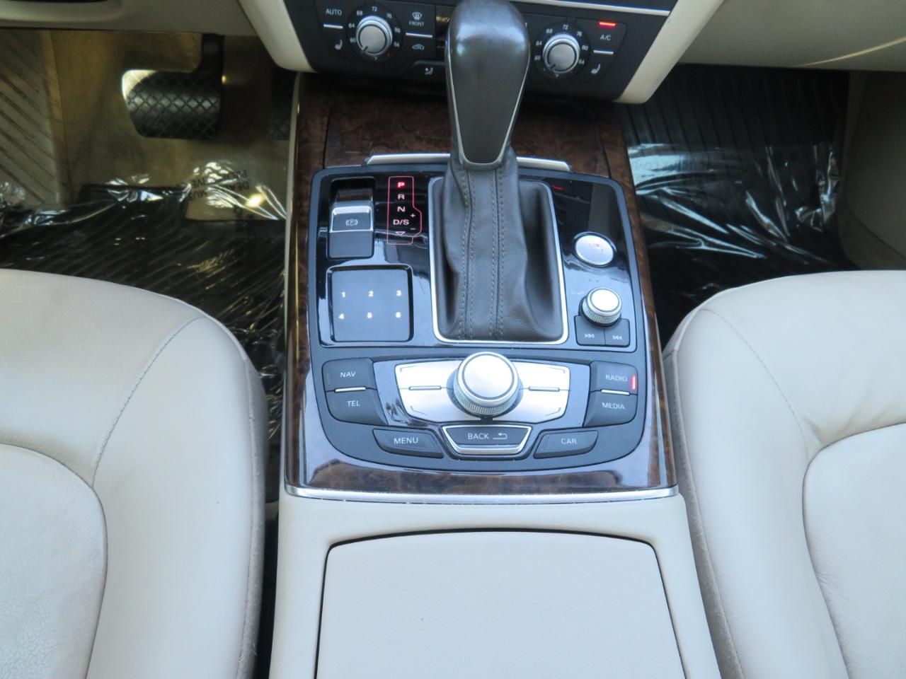 Audi A6 photo 16