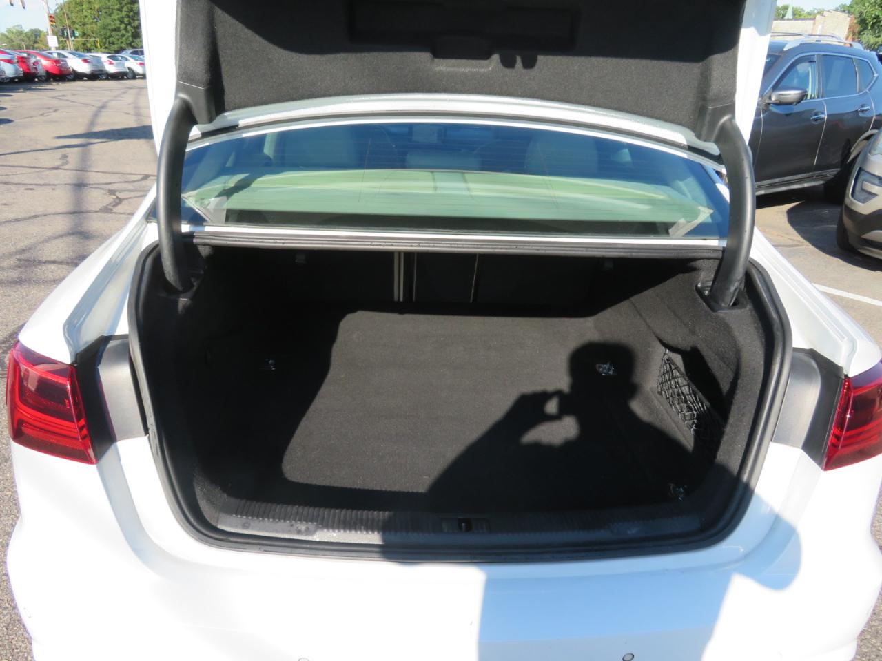 Audi A6 photo 22