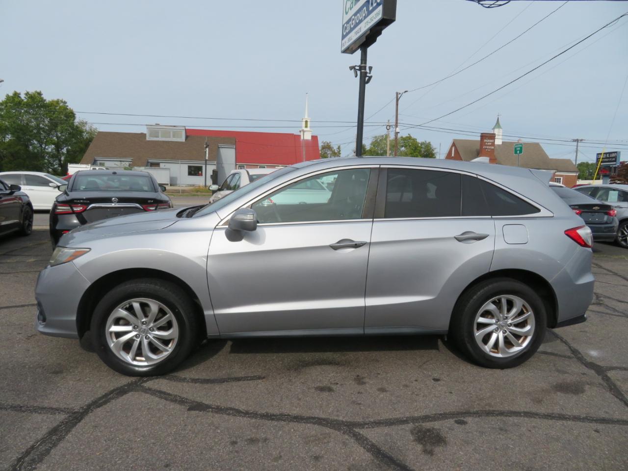 Acura RDX photo 8
