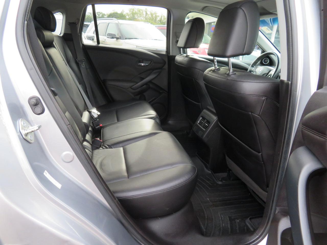 Acura RDX photo 13