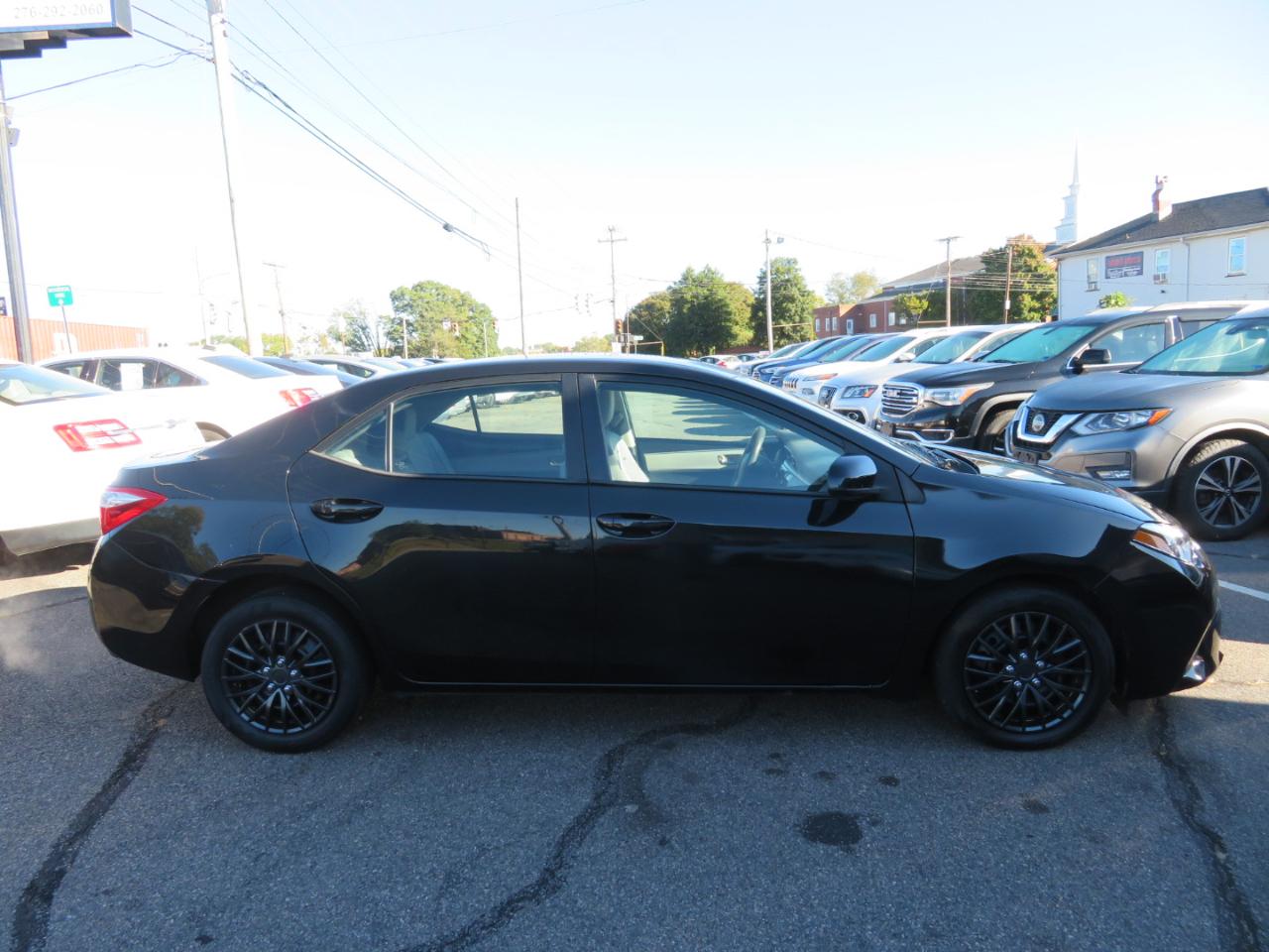 Toyota Corolla LE w/ Premium Pkg 2015