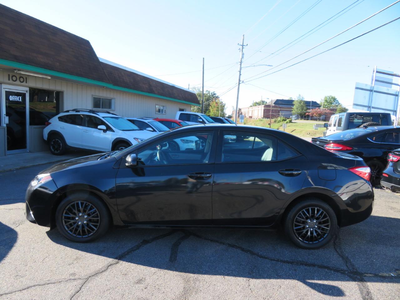Toyota Corolla LE w/ Premium Pkg 2015