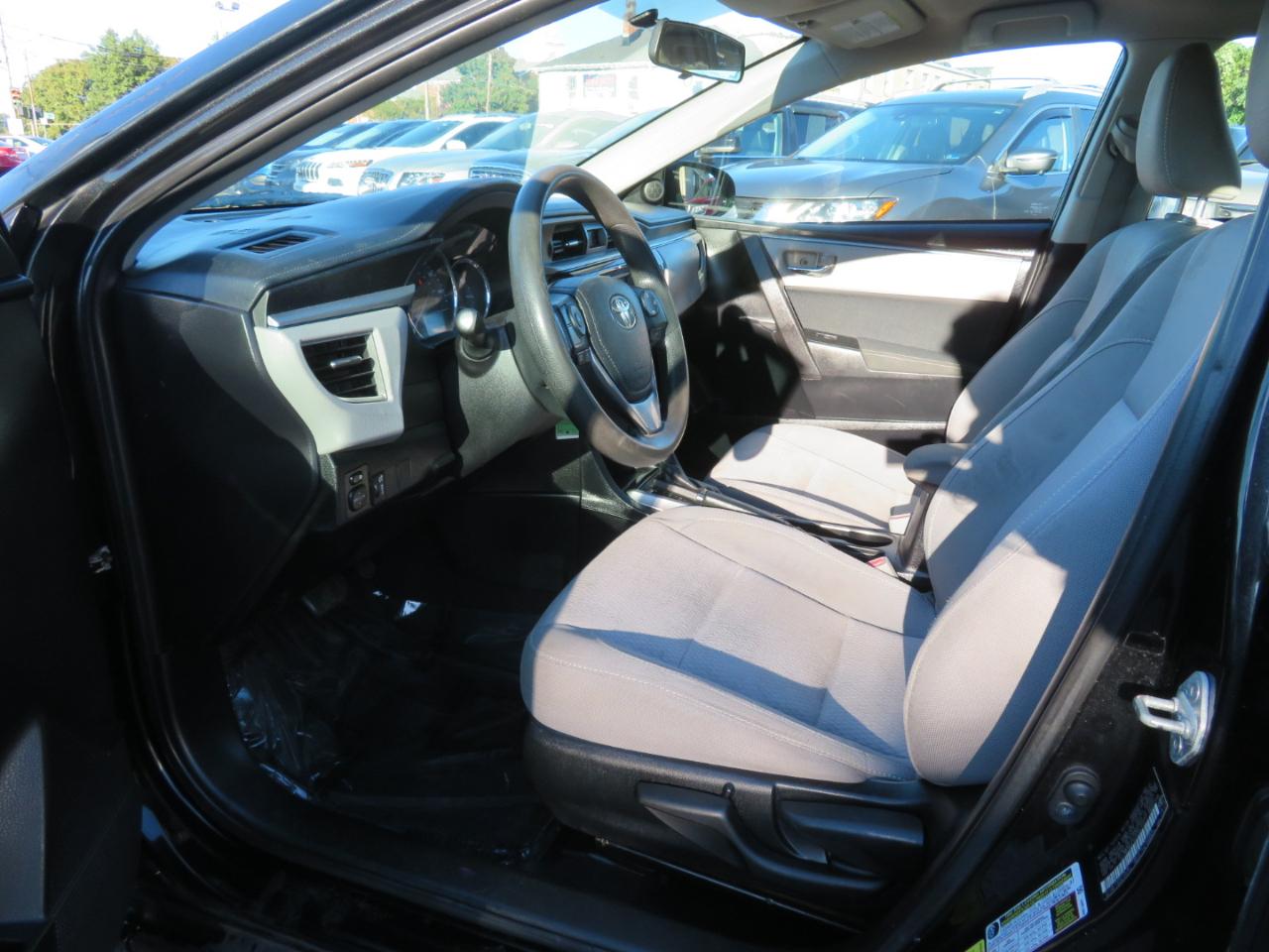 Toyota Corolla LE w/ Premium Pkg 2015
