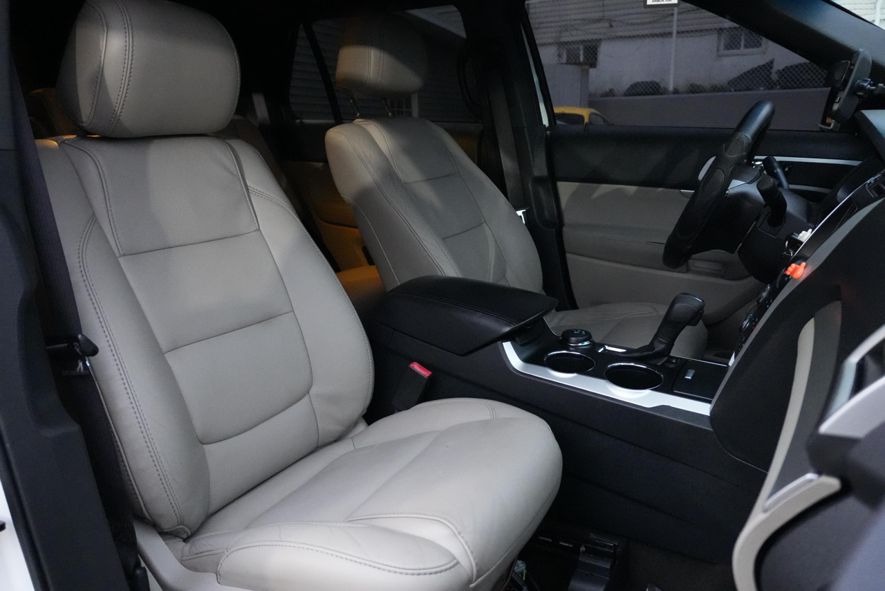 Ford Explorer XLT 4WD 2013