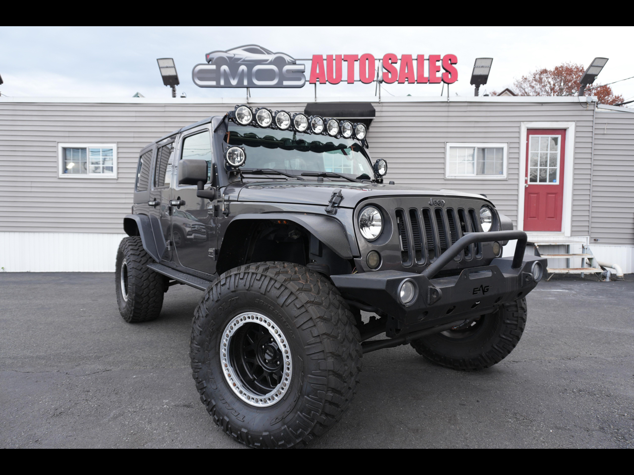 2018 Jeep Wrangler JK Unlimited Sahara's photo