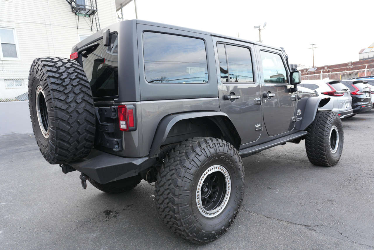 Jeep Wrangler JK Unlimited Sahara 4WD 2018