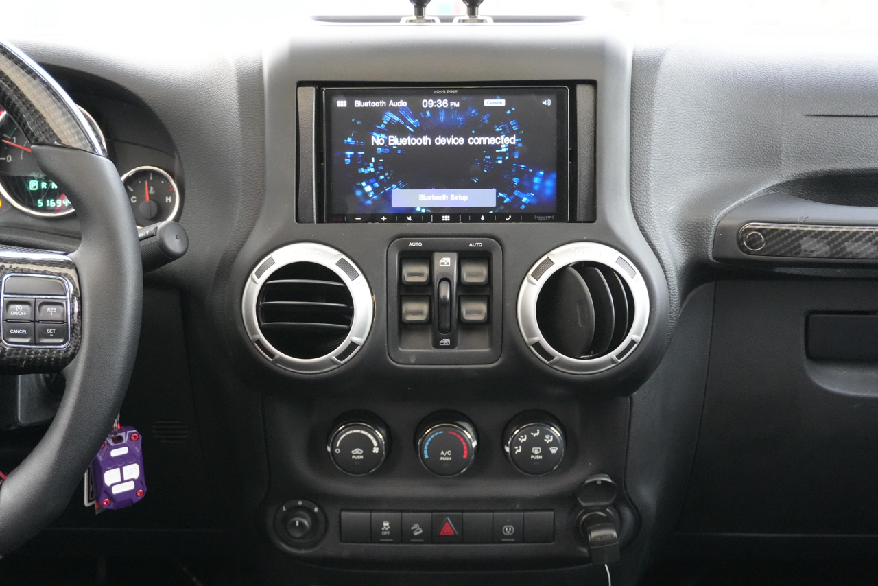 Jeep Wrangler JK Unlimited Sahara 4WD 2018