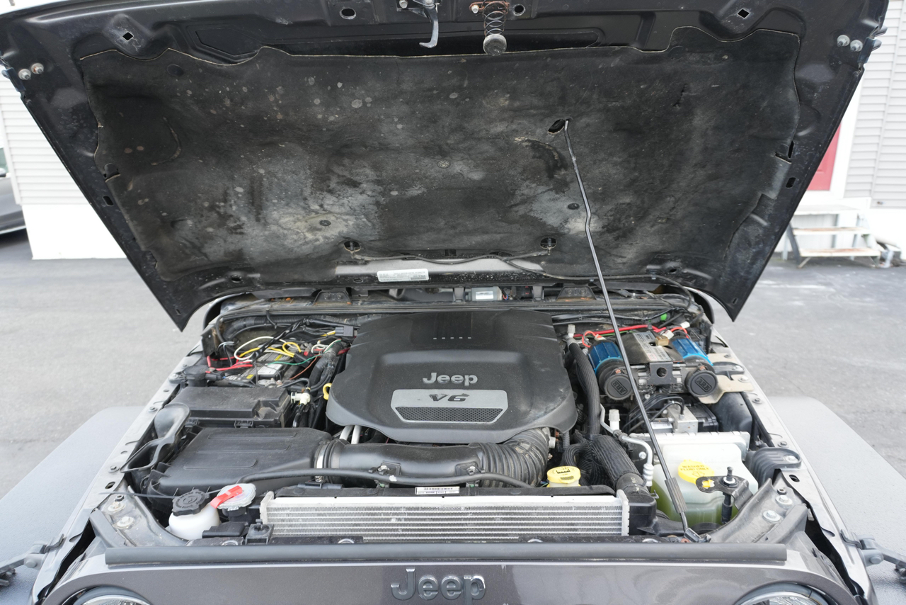 Jeep Wrangler JK Unlimited Sahara 4WD 2018