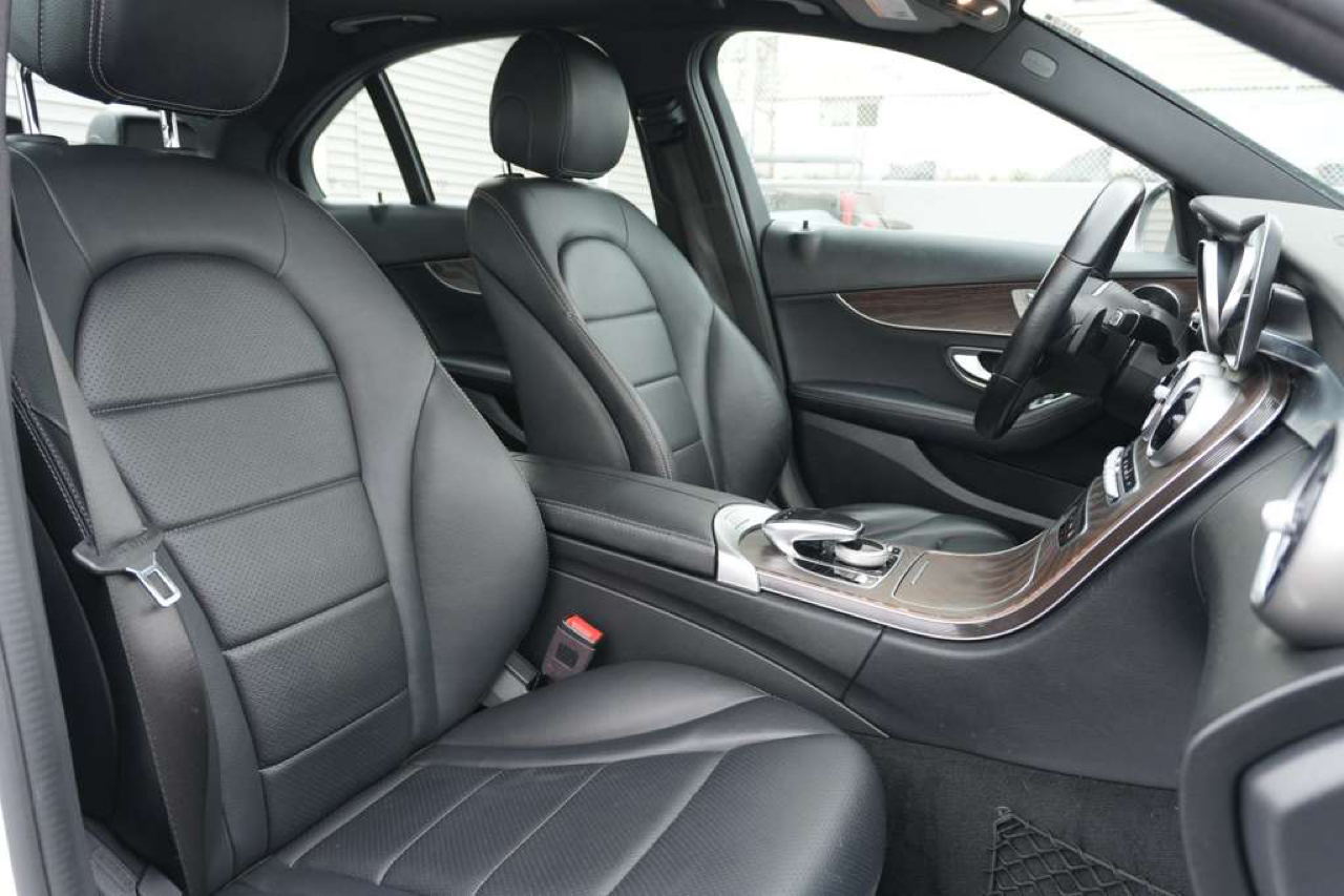 Mercedes-Benz C-Class C300 4MATIC Sedan 2020