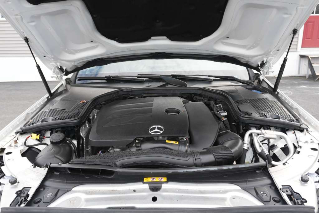 Mercedes-Benz C-Class C300 4MATIC Sedan 2020