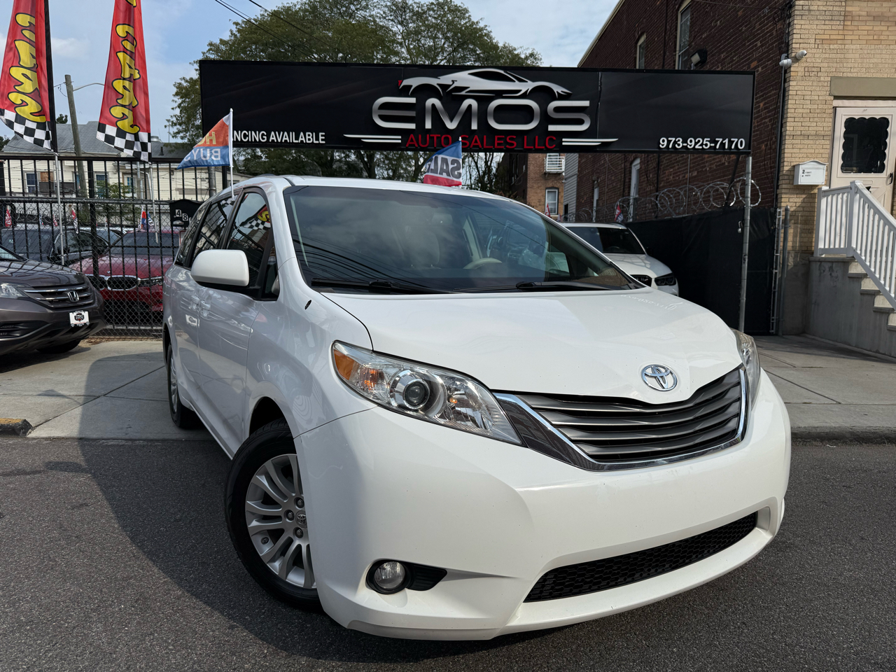 2013 Toyota Sienna XLE
