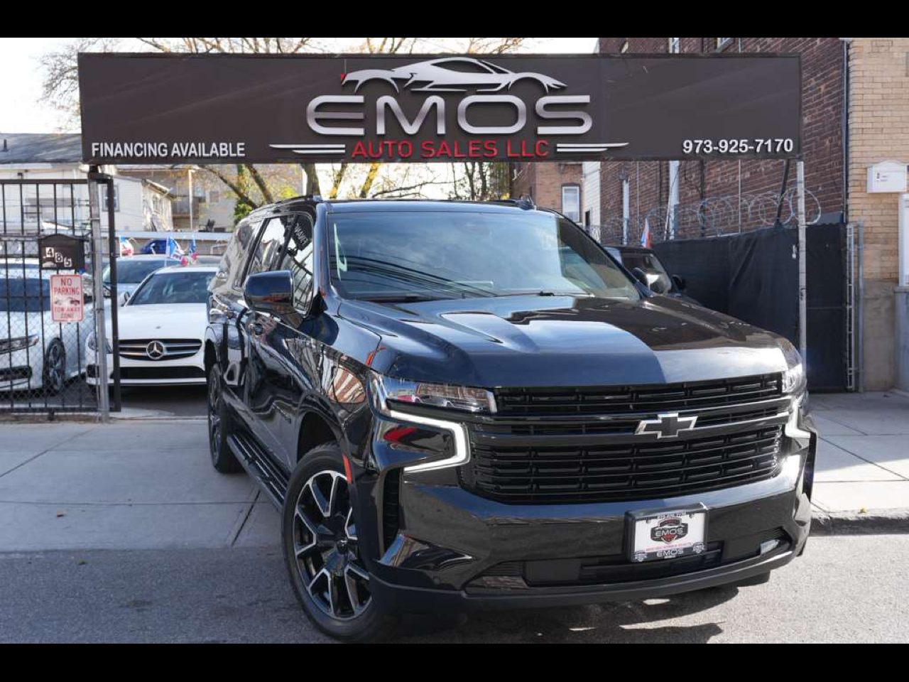 2023 Chevrolet Suburban RST 4WD