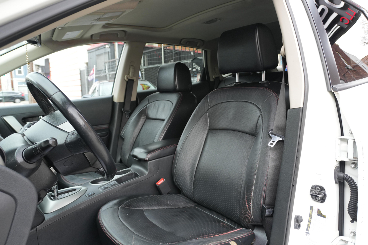 Nissan Rogue S AWD 2013