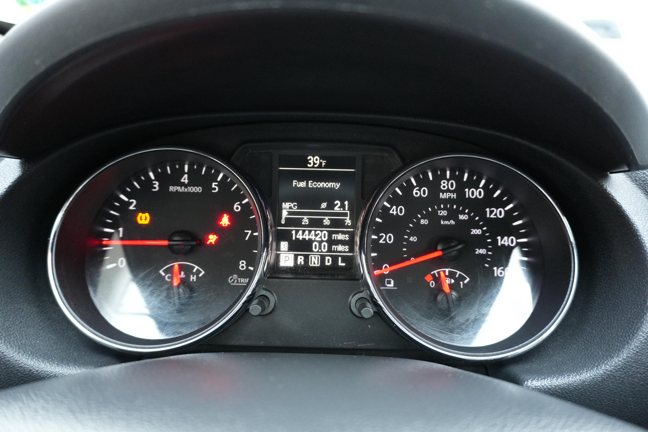 Nissan Rogue S AWD 2013