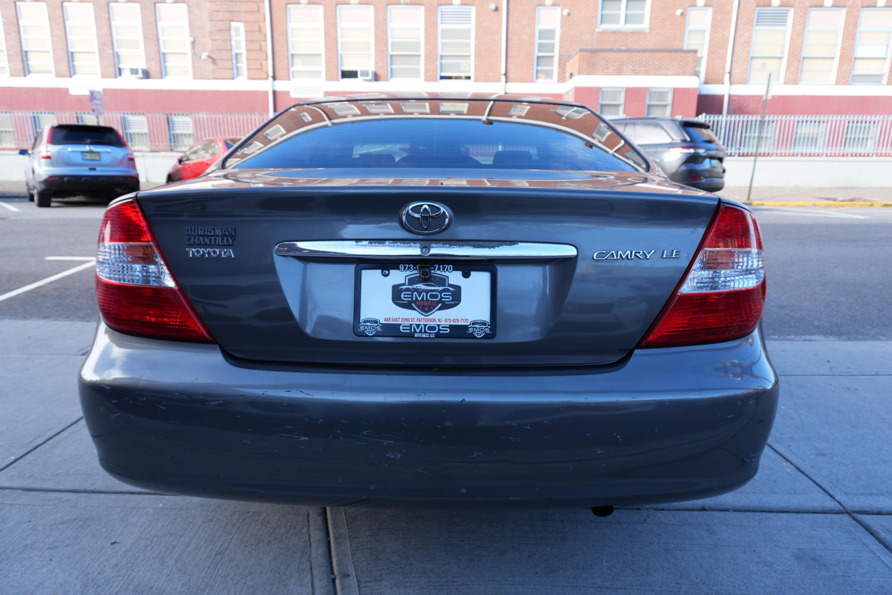 Toyota Camry XLE 2003