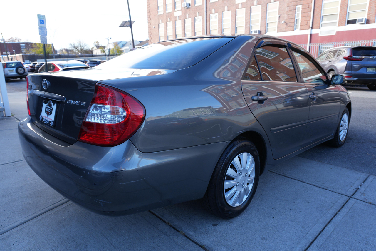 Toyota Camry XLE 2003