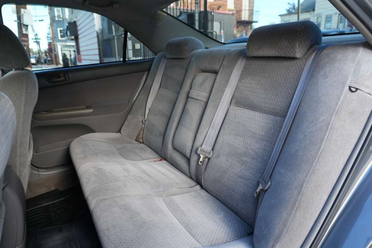 Toyota Camry XLE 2003