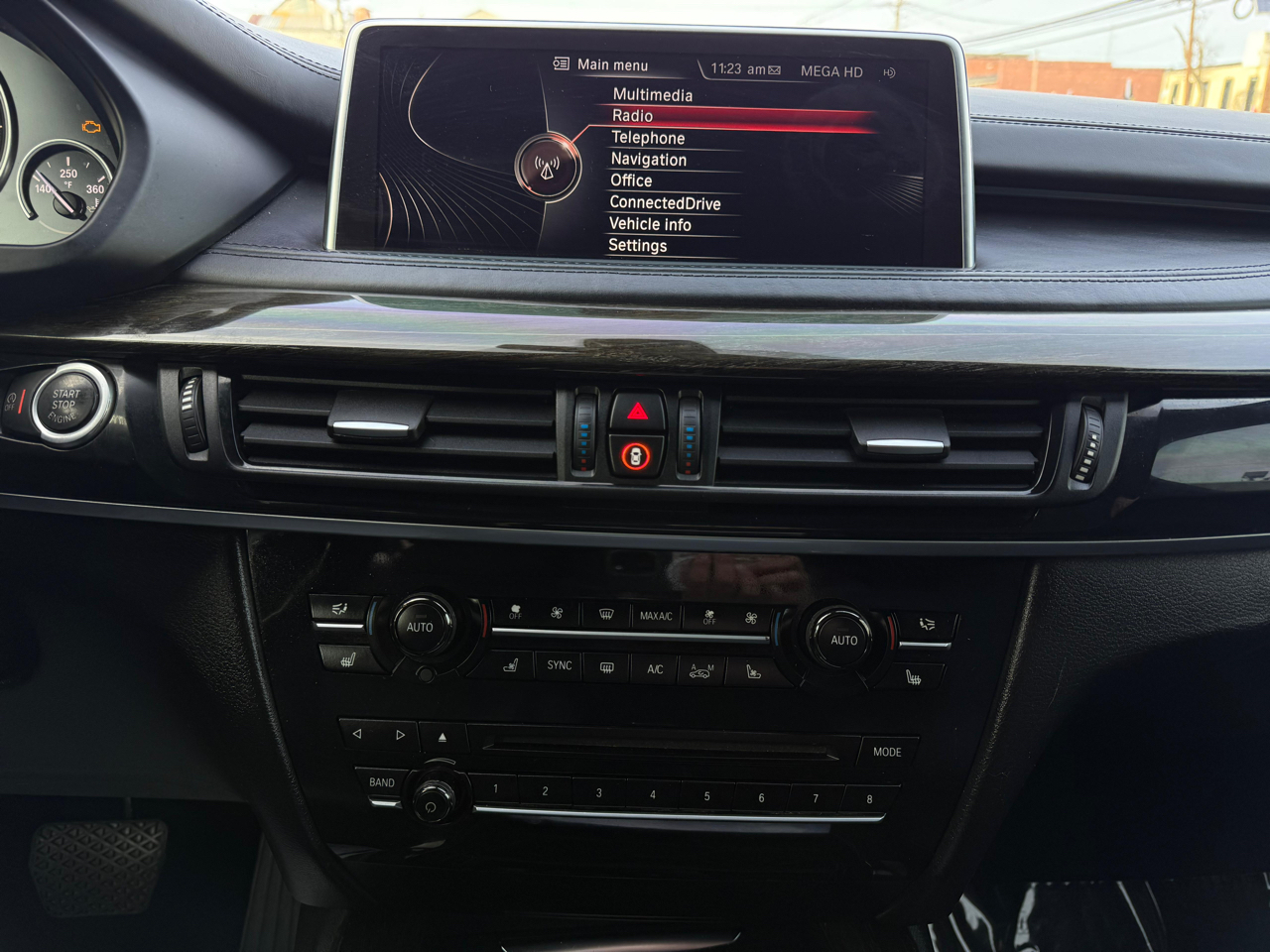 BMW X5 xDrive50i 2015