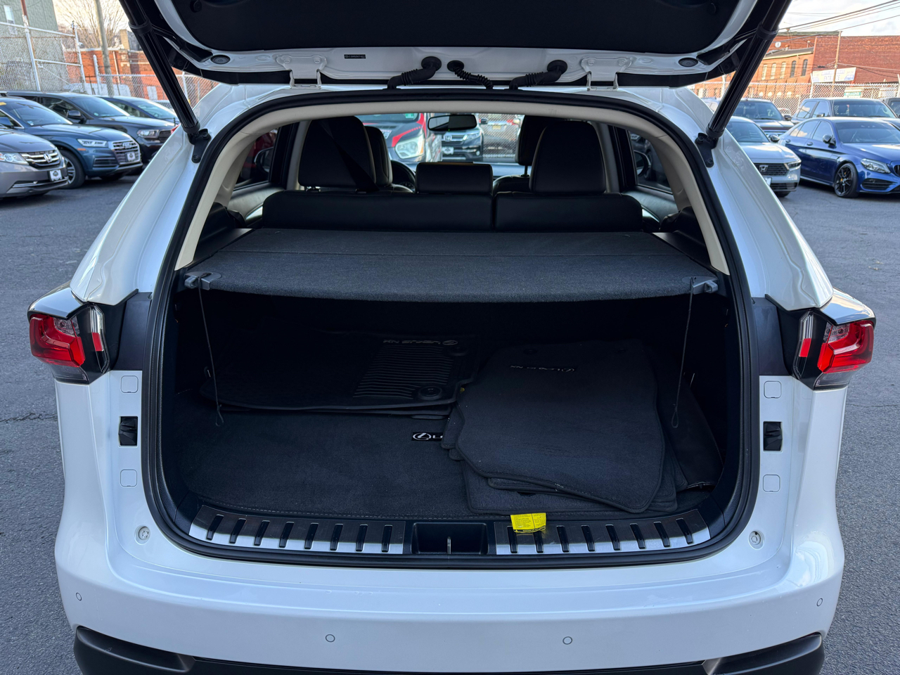 Lexus NX 200t AWD 2017