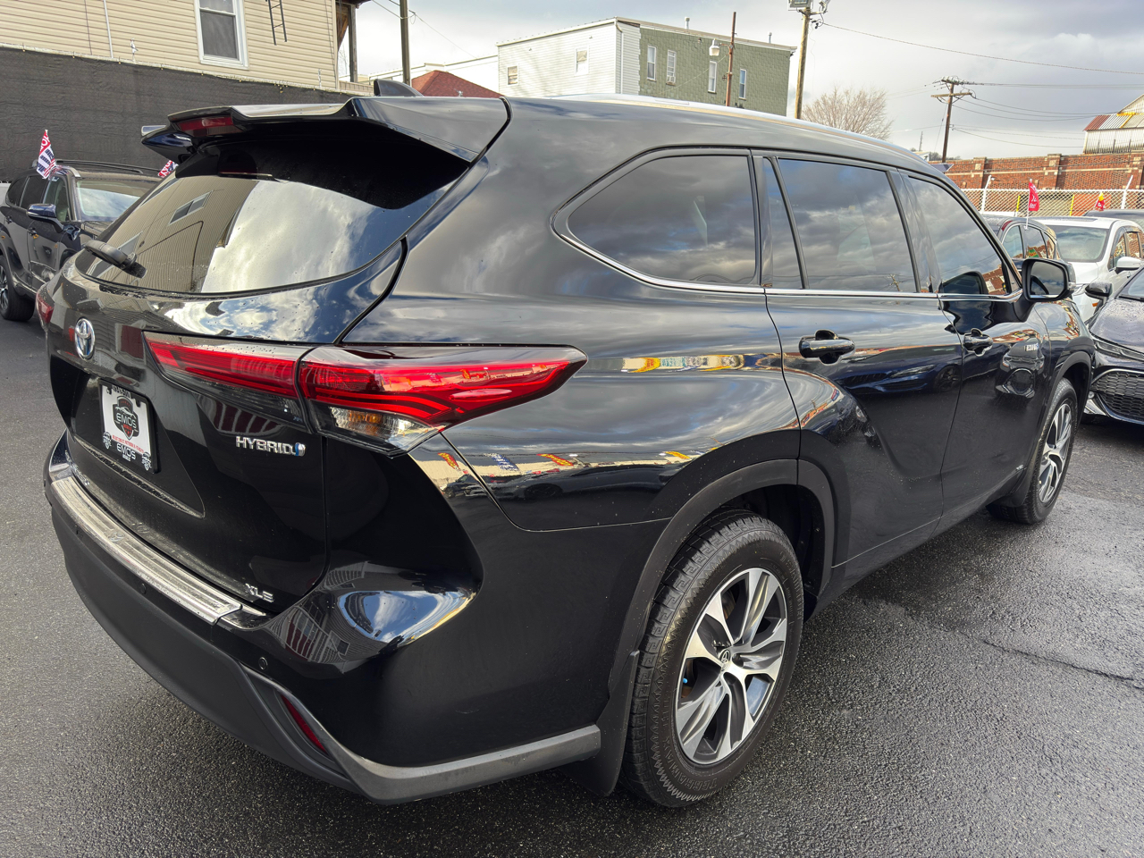 Toyota Highlander Hybrid XLE AWD 2020