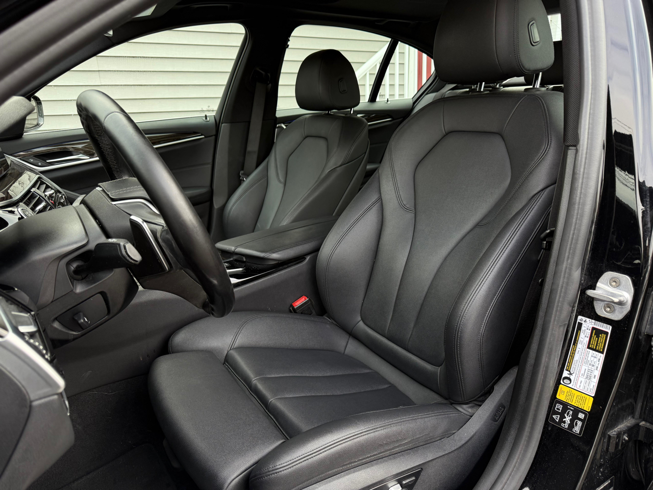 BMW 5-Series 530i xDrive 2017