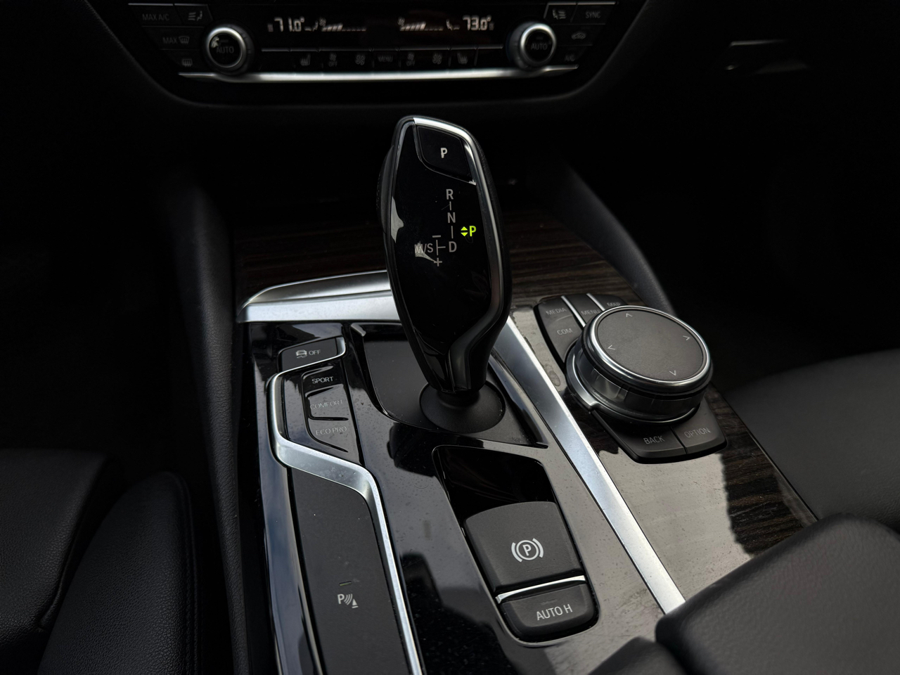 BMW 5-Series 530i xDrive 2017