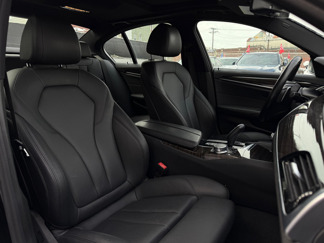 BMW 5-Series 530i xDrive 2017