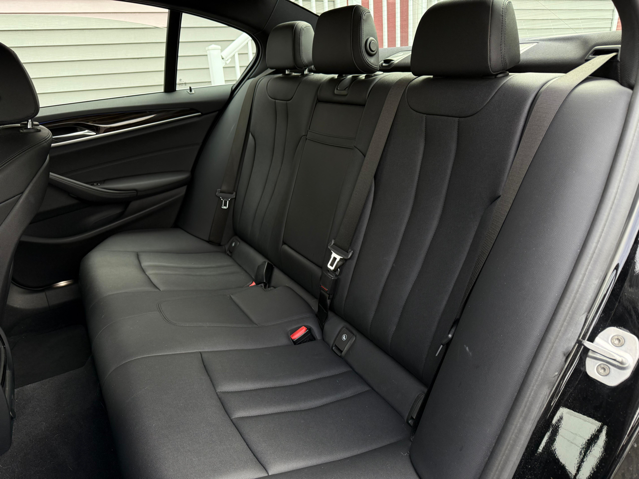 BMW 5-Series 530i xDrive 2017