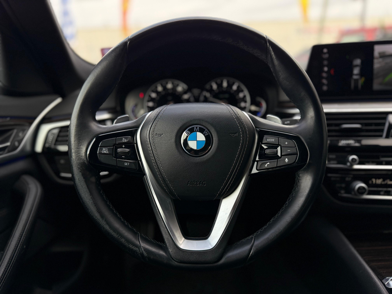 BMW 5-Series 530i xDrive 2017