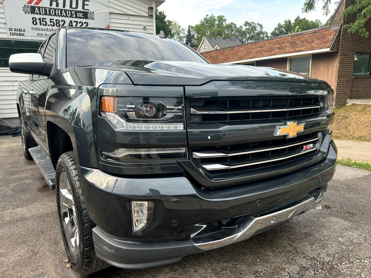 Chevrolet Silverado 1500 LTZ Double Cab Short Box 4WD 2018