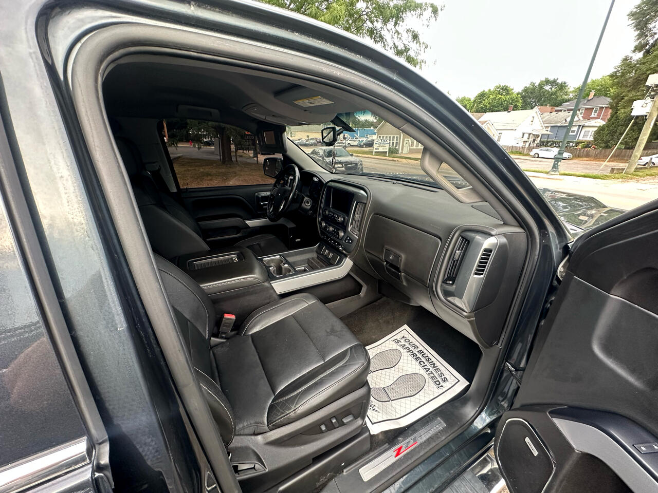 Chevrolet Silverado 1500 LTZ Double Cab Short Box 4WD 2018