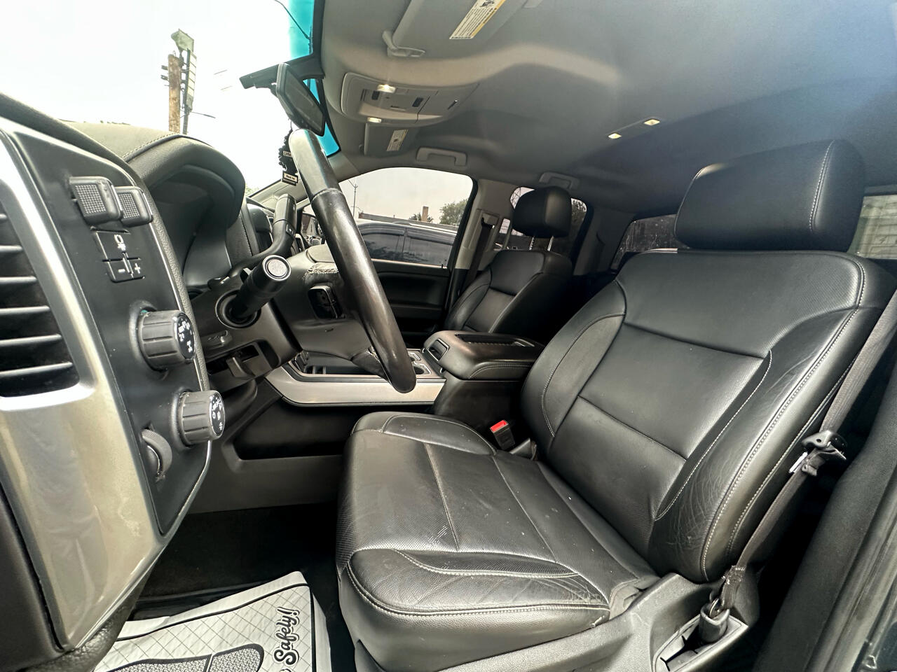 Chevrolet Silverado 1500 LTZ Double Cab Short Box 4WD 2018