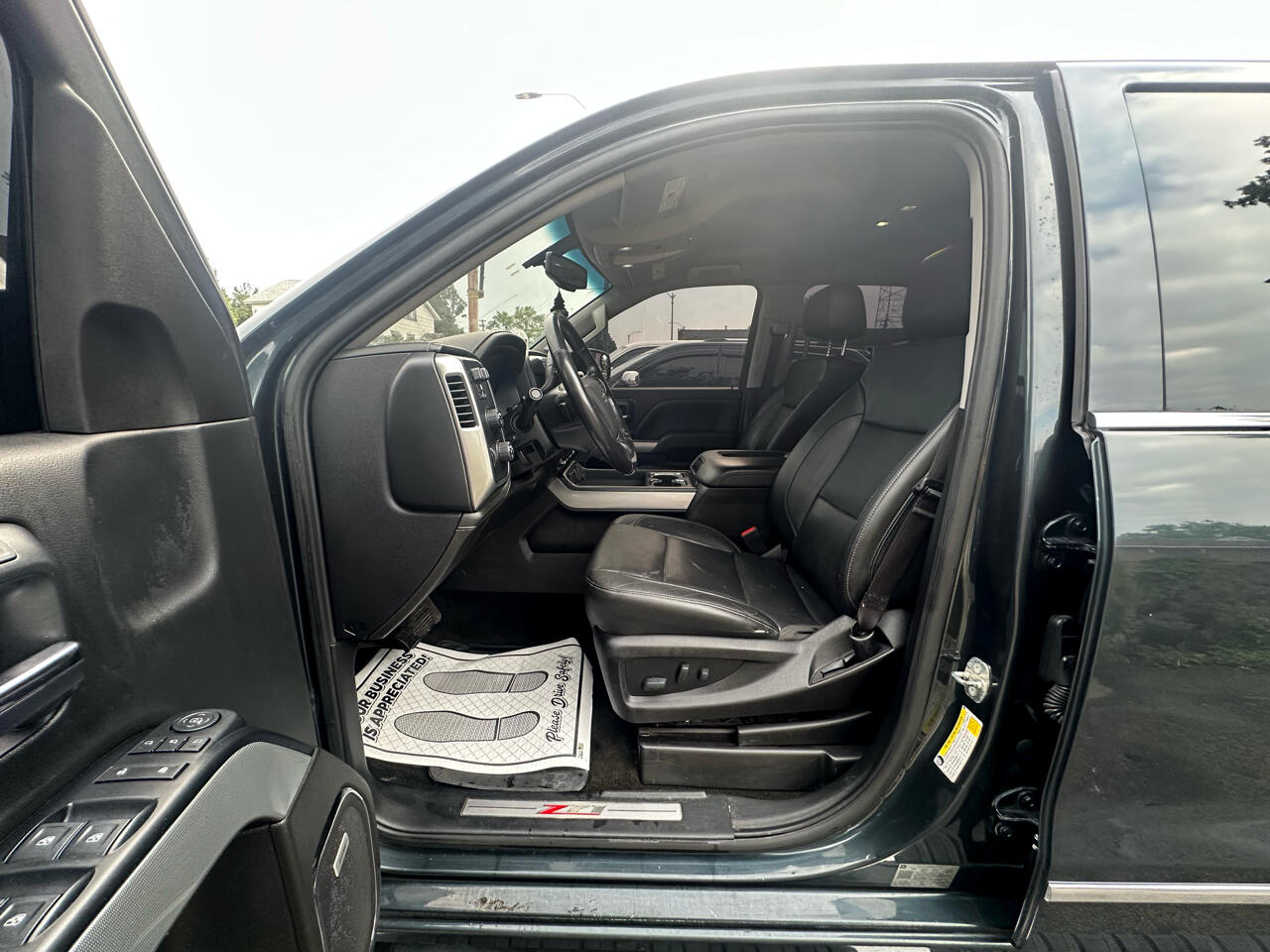 Chevrolet Silverado 1500 LTZ Double Cab Short Box 4WD 2018
