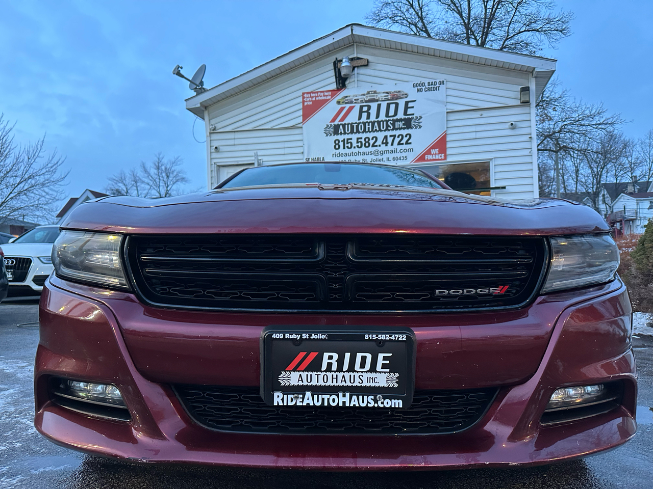 2019 Dodge Charger SXT's photo