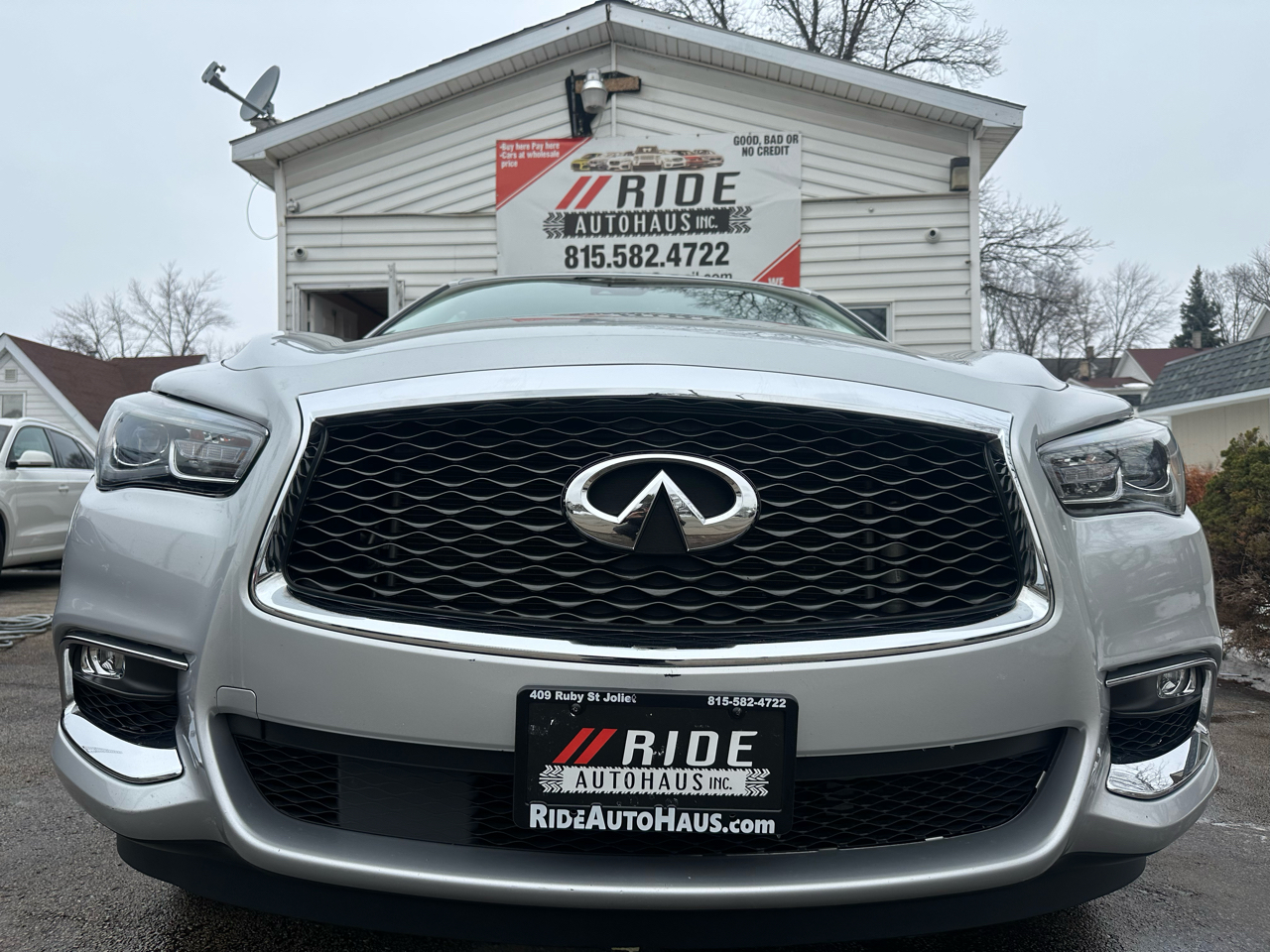 2019 INFINITI QX60 PURE's photo
