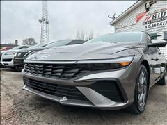 2025 Hyundai Elantra Hybrid 