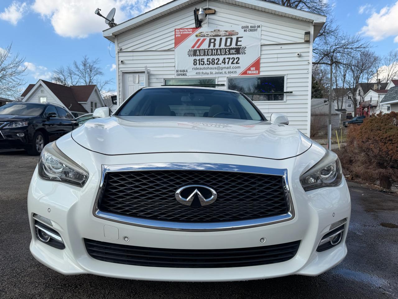 2015 Infiniti Q50 Premium