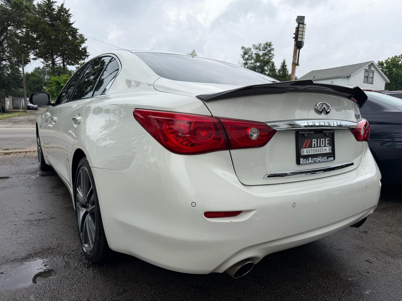 2015 INFINITI Q50 Premium - Photo 9