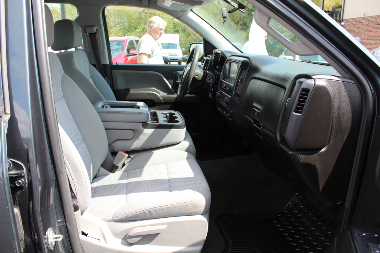 2018 Gmc Sierra Base photo 11
